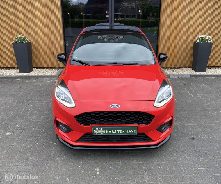 Vehicle Image 38