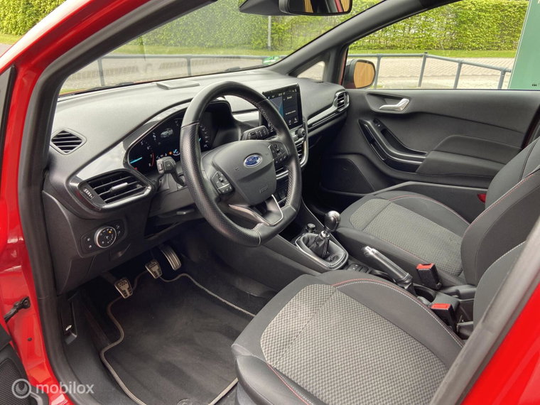 Vehicle Image 41