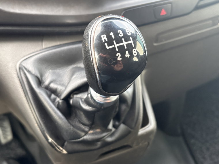Vehicle Image 24
