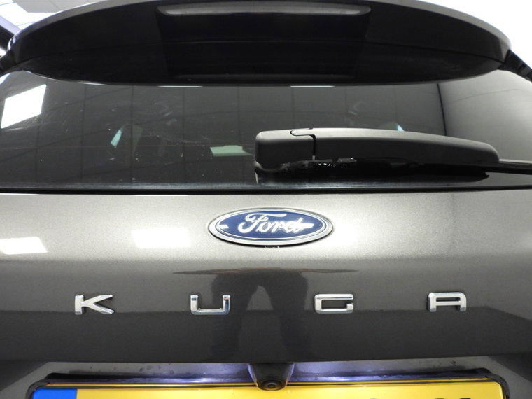 Vehicle Image 38