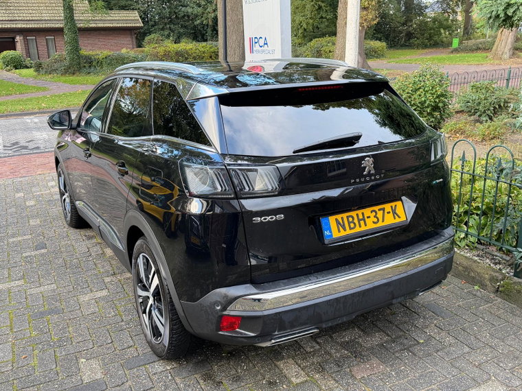 Vehicle Image 39