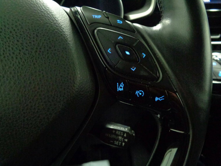 Vehicle Image 24