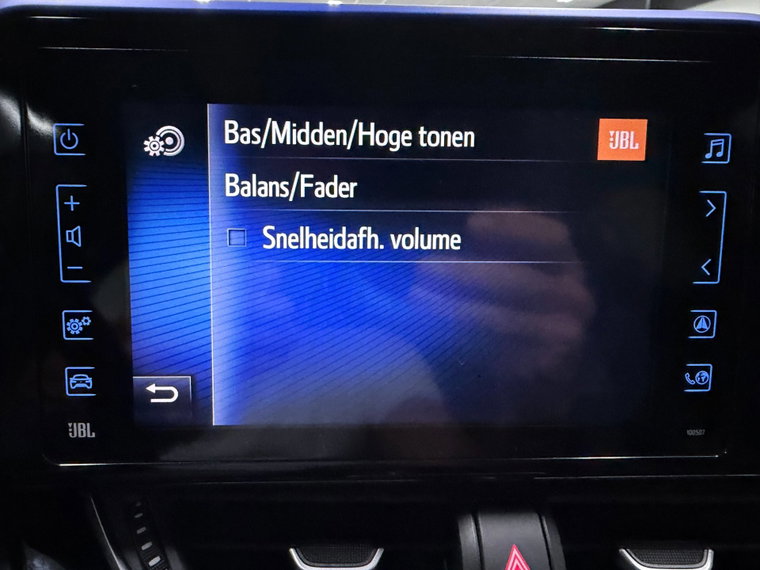 Vehicle Image 30