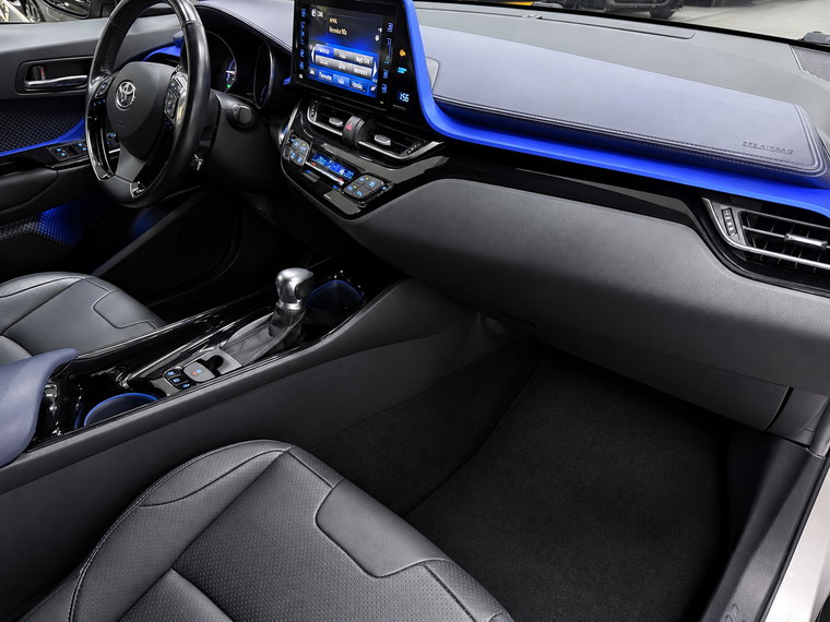 Vehicle Image 10