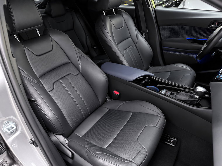 Vehicle Image 11