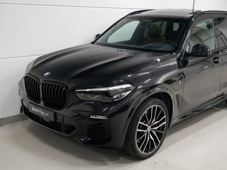 Vehicle Image 37