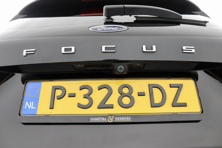 Vehicle Image 34