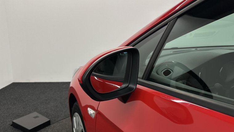Vehicle Image 23