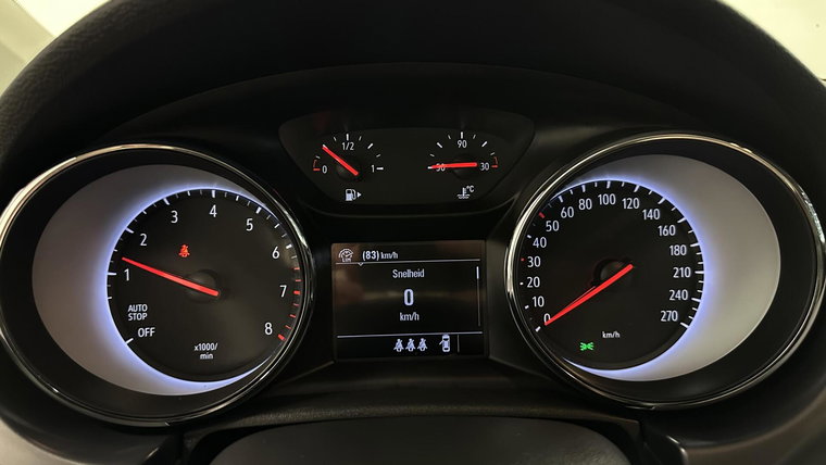 Vehicle Image 32
