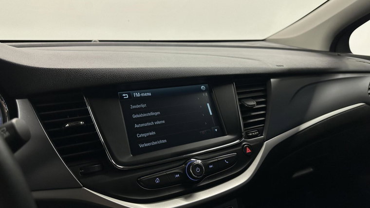 Vehicle Image 39