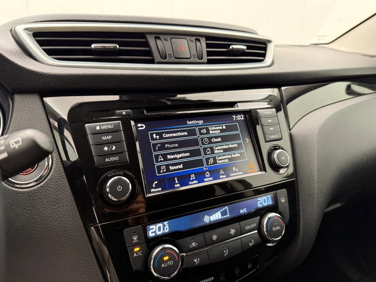 Vehicle Image 22