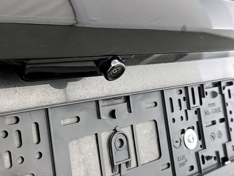 Vehicle Image 35