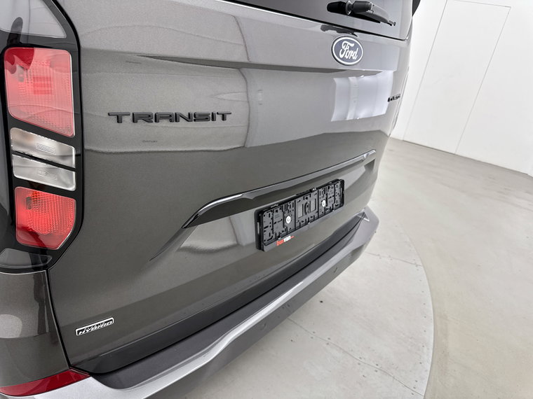 Vehicle Image 36