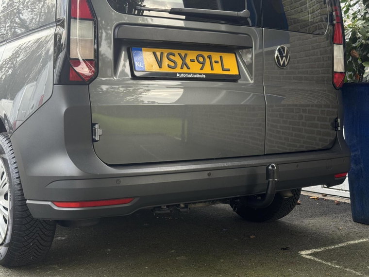 Vehicle Image 28