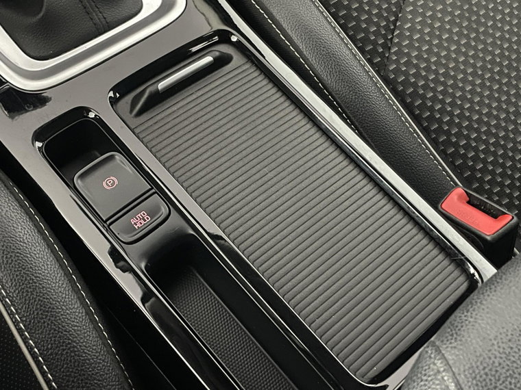 Vehicle Image 26