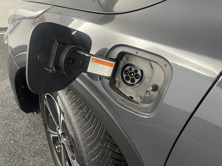 Vehicle Image 33