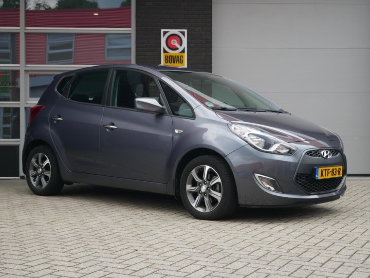 Vehicle Image 13