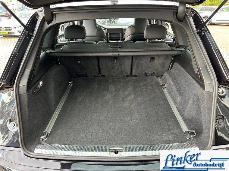 Vehicle Image 37