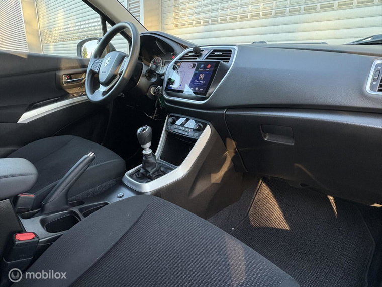 Vehicle Image 21