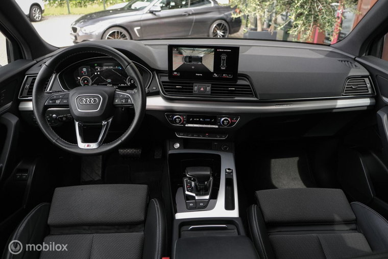 Vehicle Image 50
