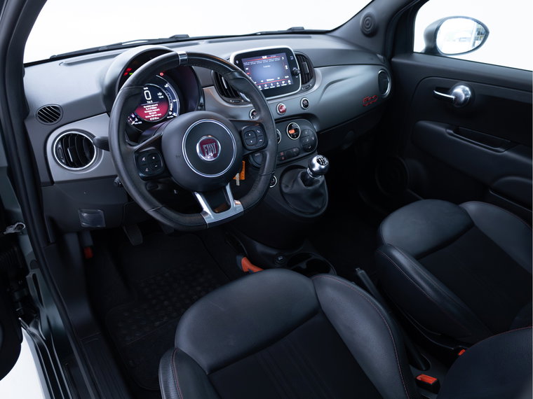 Vehicle Image 16