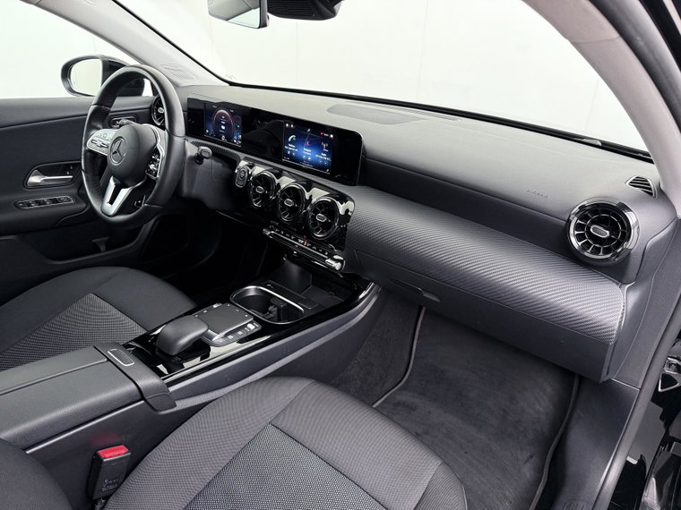 Vehicle Image 45