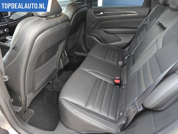 Vehicle Image 38
