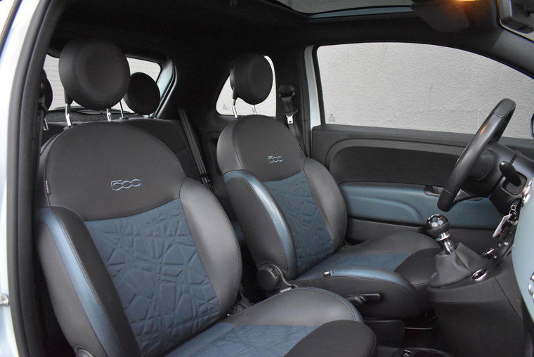 Vehicle Image 16