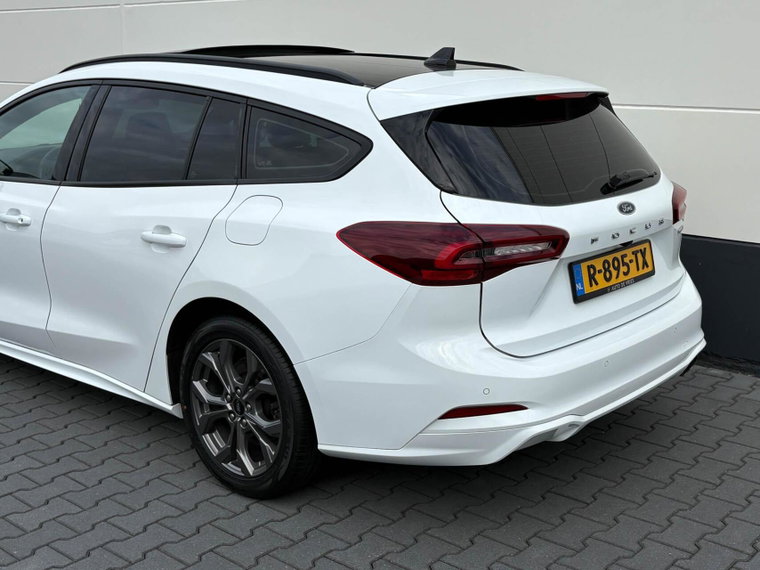 Vehicle Image 40