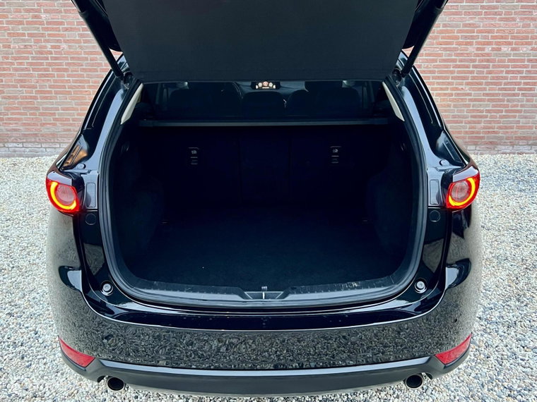 Vehicle Image 40