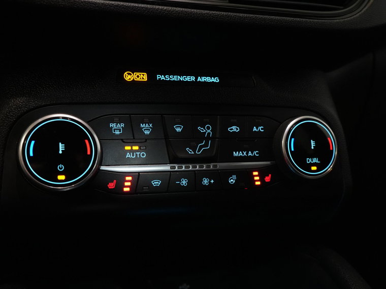 Vehicle Image 26
