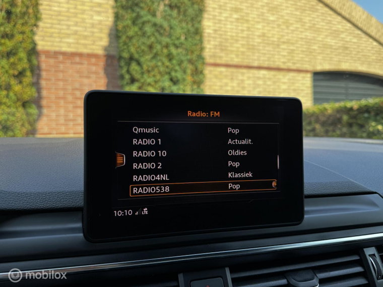 Vehicle Image 27