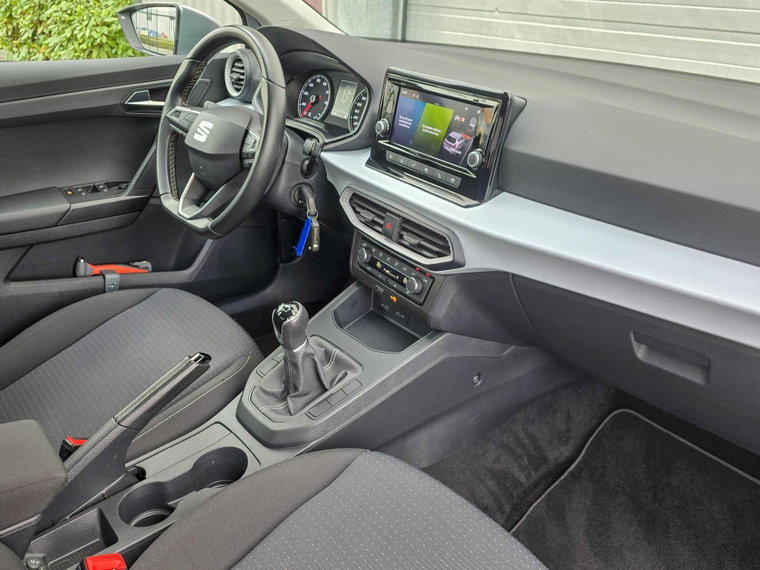 Vehicle Image 20