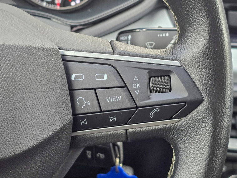Vehicle Image 29