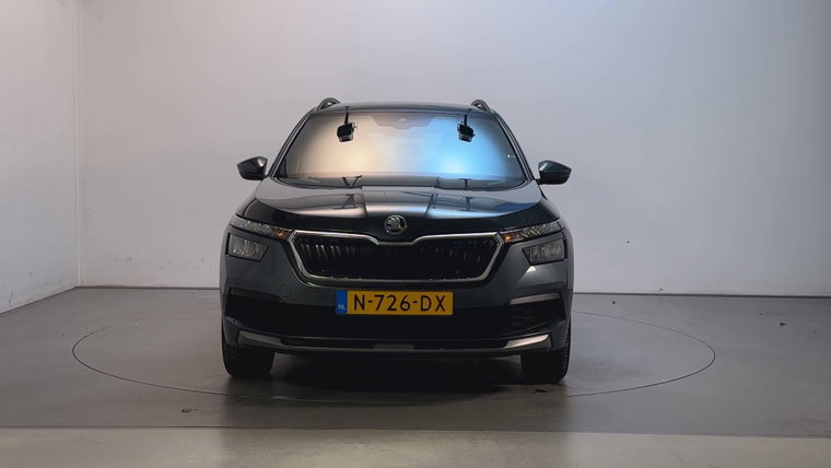 Vehicle Image 16