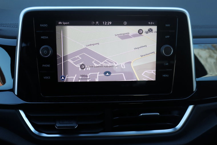 Vehicle Image 29