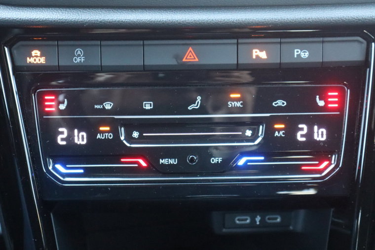 Vehicle Image 40