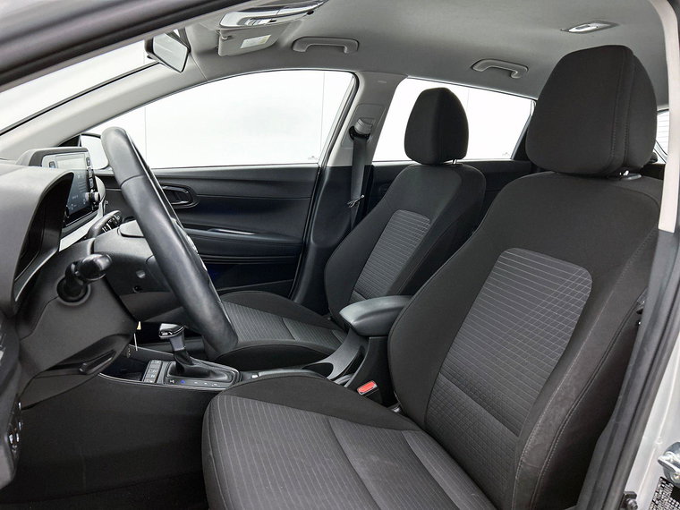 Vehicle Image 35