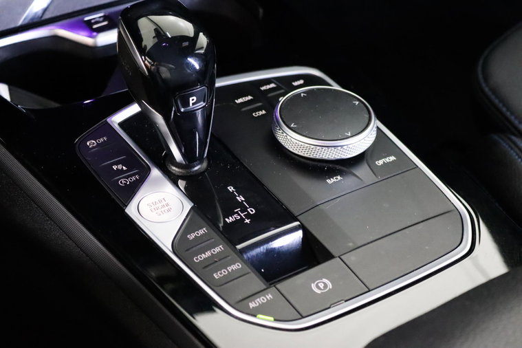 Vehicle Image 39