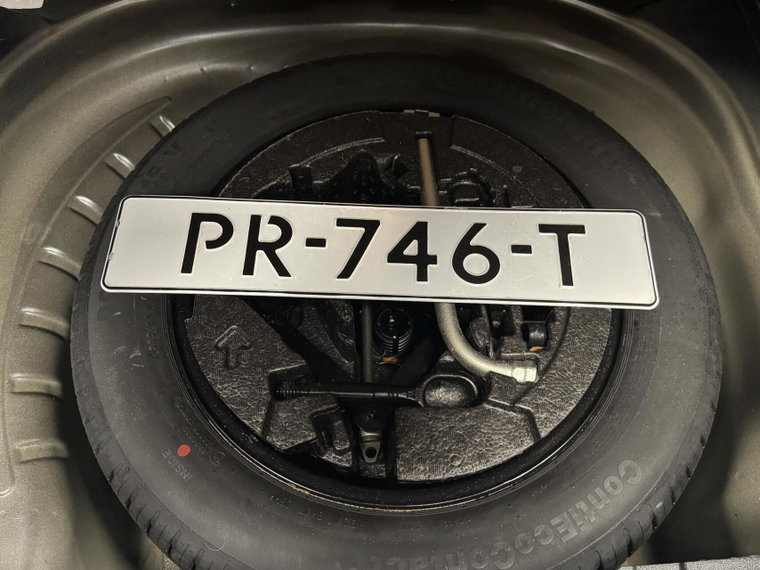 Vehicle Image 47