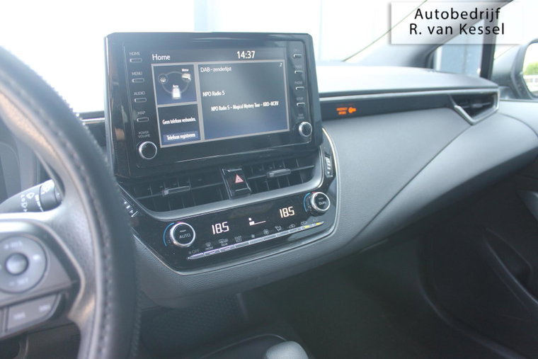 Vehicle Image 11