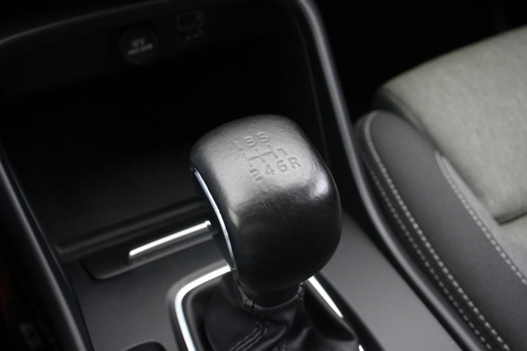 Vehicle Image 28