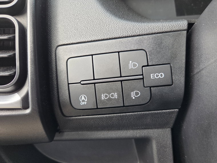 Vehicle Image 24