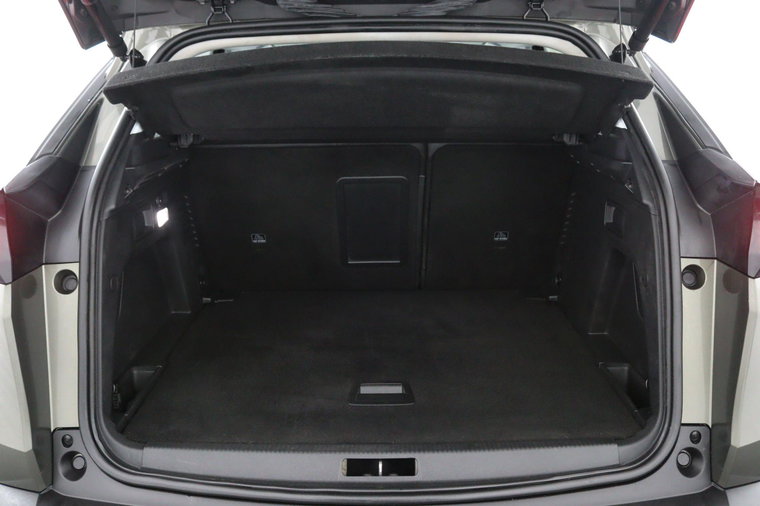 Vehicle Image 37