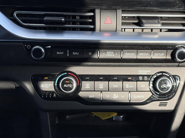 Vehicle Image 24
