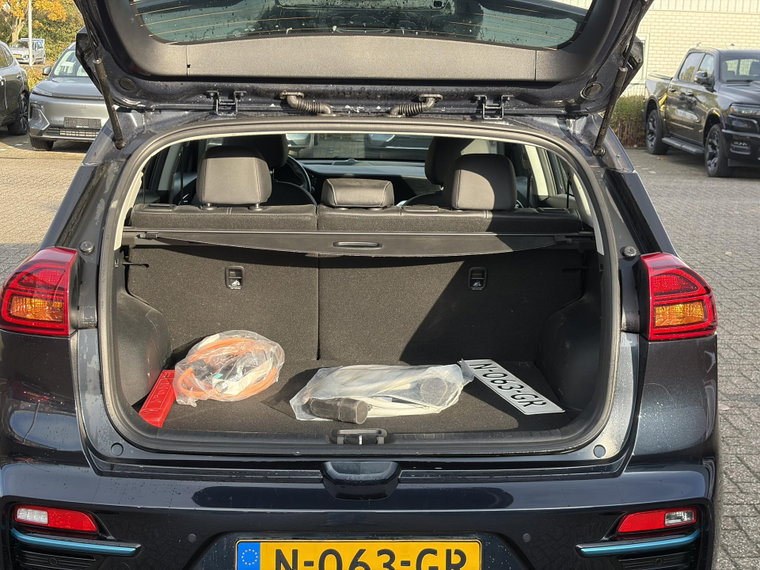Vehicle Image 29