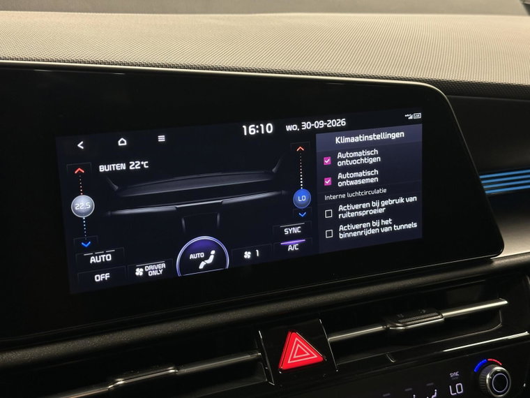 Vehicle Image 39