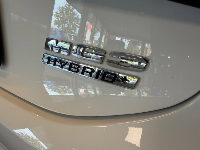 Vehicle Image 30