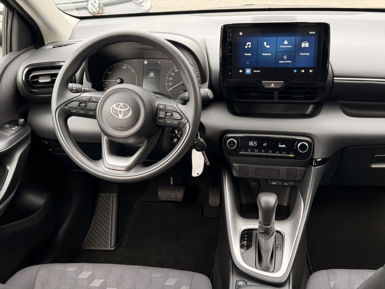 Vehicle Image 18