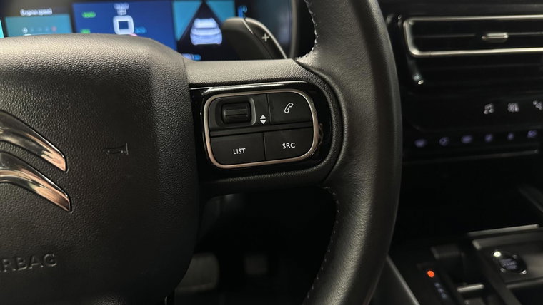 Vehicle Image 33